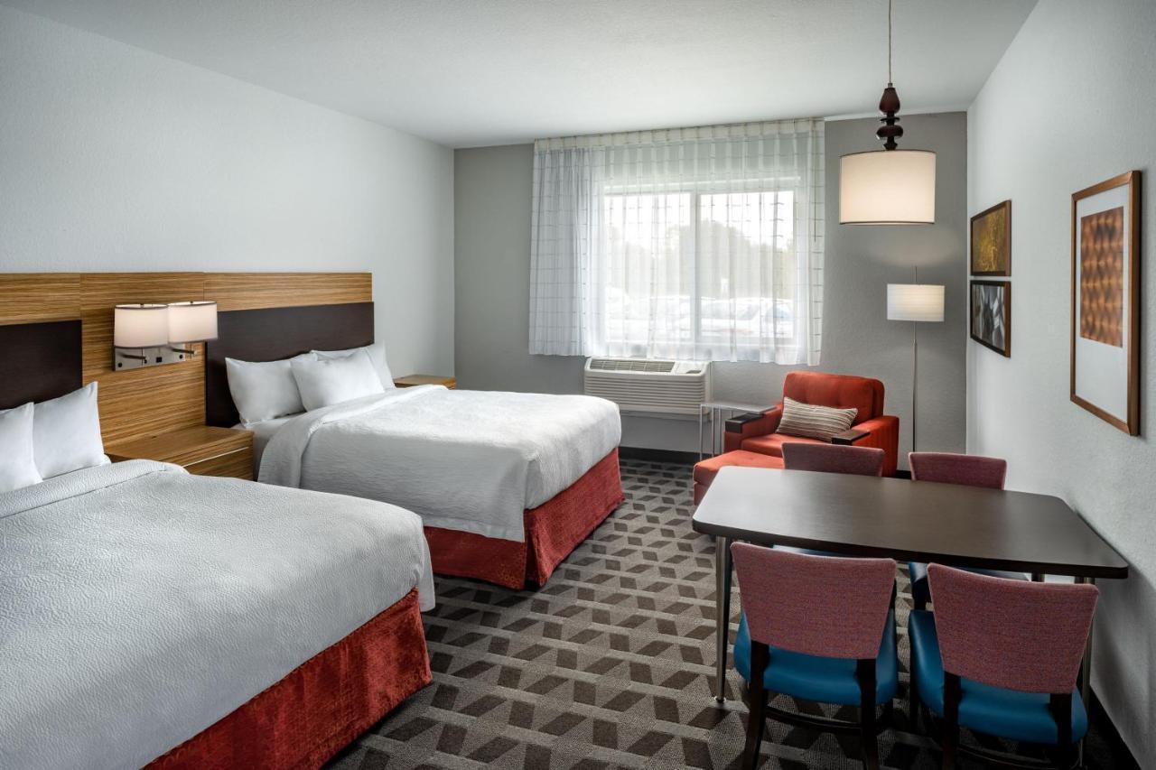Towneplace Suites By Marriott Venice Exterior photo